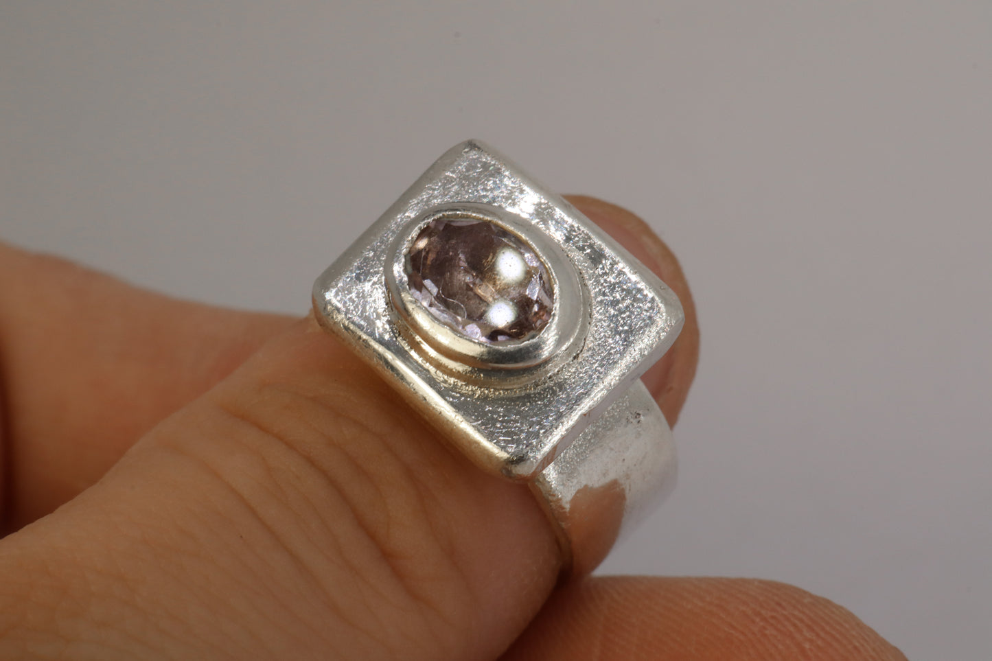 Cosmic Clear Amethys Ring 9.99 Silver