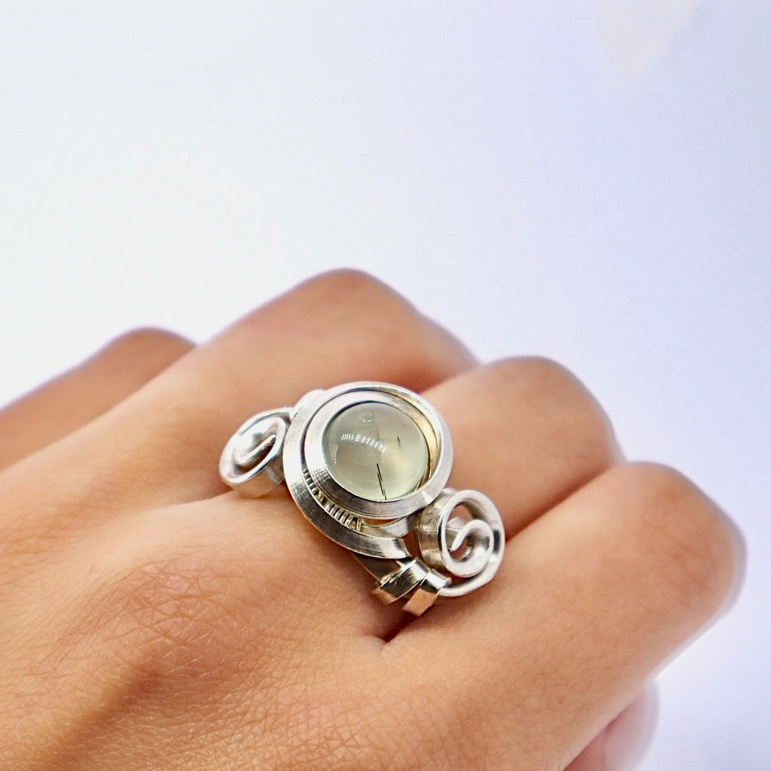 Gala Prehnite Solid Sterling Silver Ring
