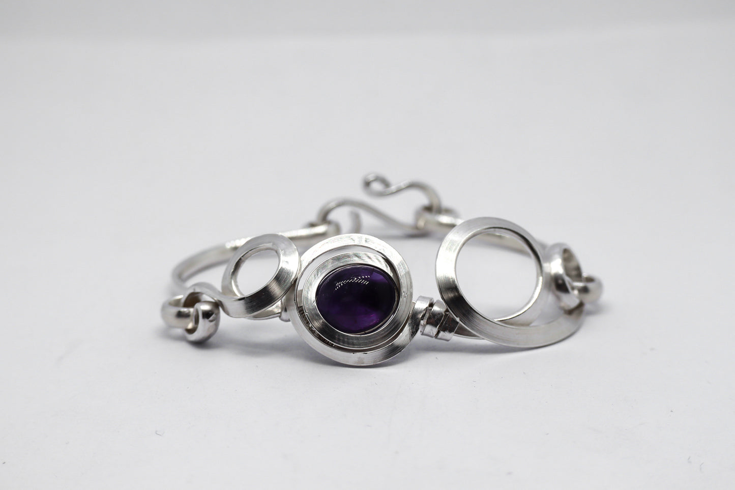 Gala Amethyst Sterling Silver Bracelet