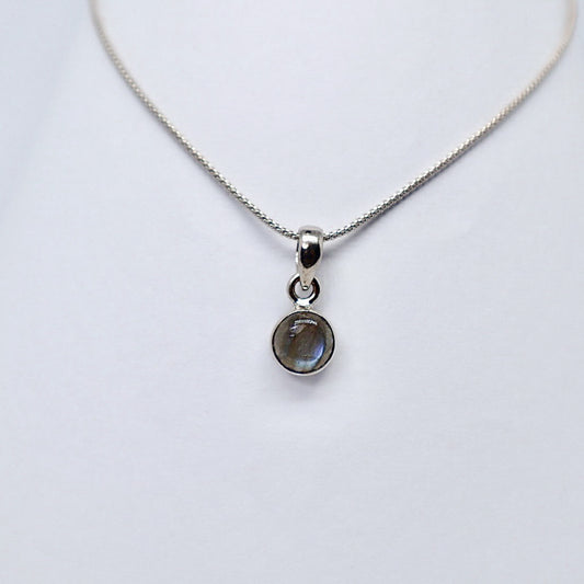 Silver Labradorite Necklace