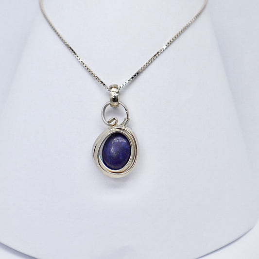 Gala Silver Lapis Lazuli Necklace