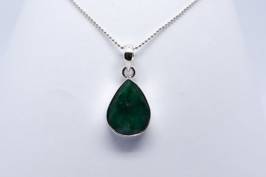 Green Quartz Sterling Silver Necklace