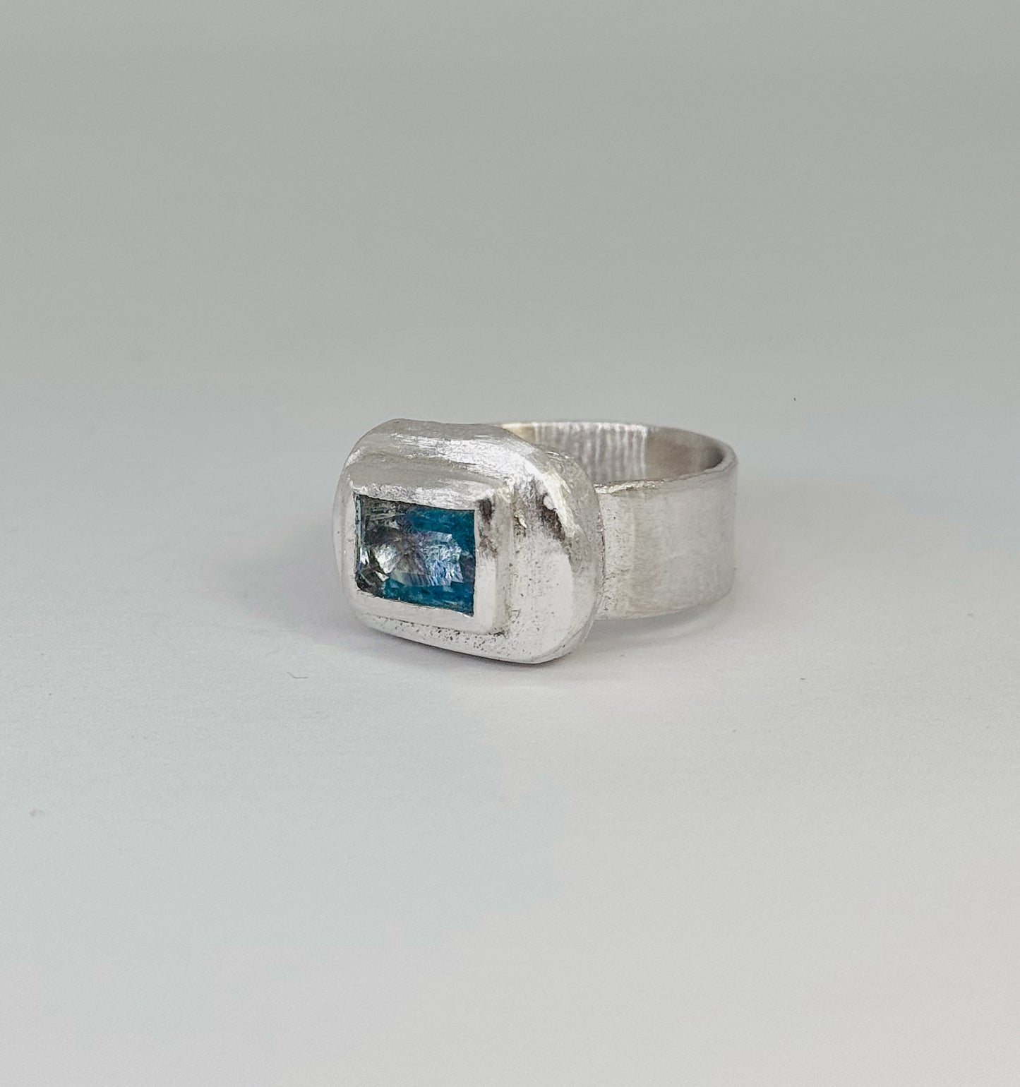 Cosmic Sky-Blue Topaz Ring 9.99 Silver