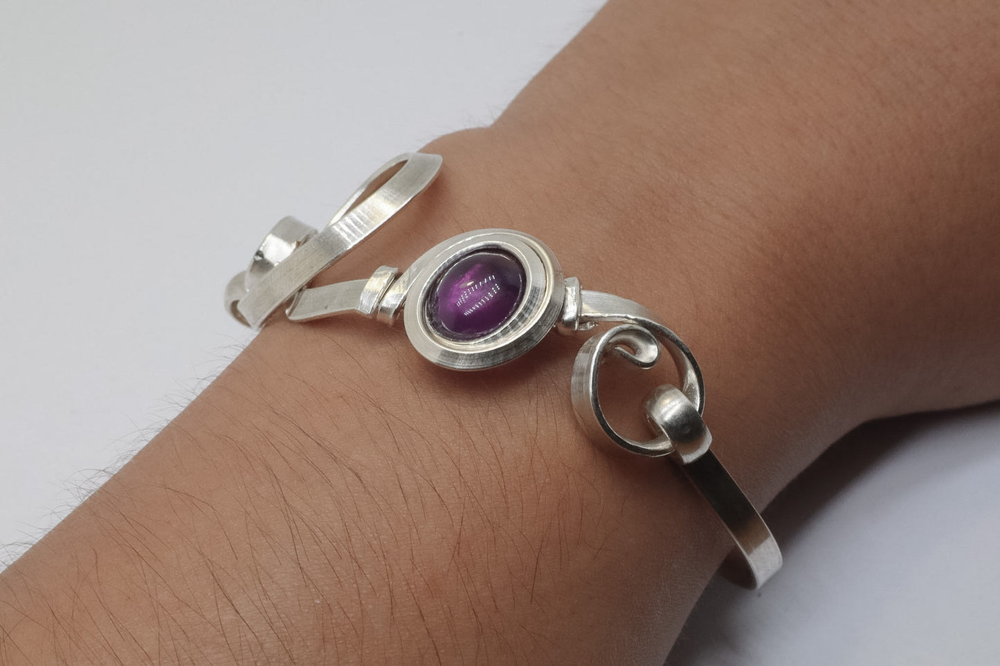 Gala Amethyst Sterling Silver Bracelet