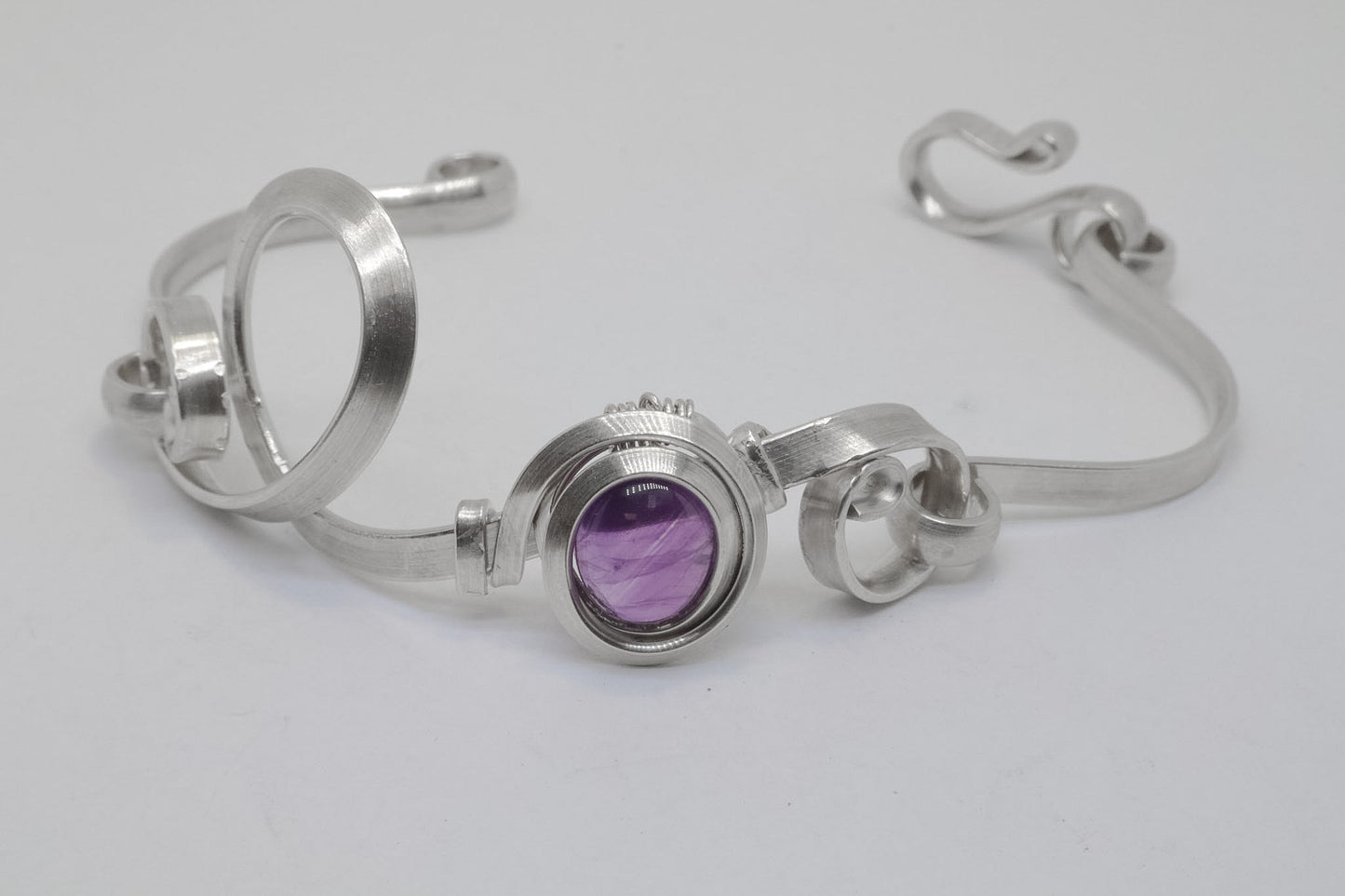 Gala Amethyst Sterling Silver Bracelet