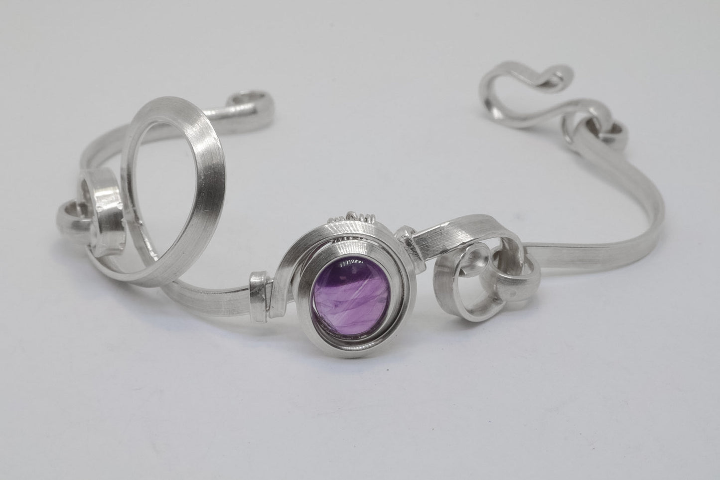Gala Amethyst Sterling Silver Bracelet