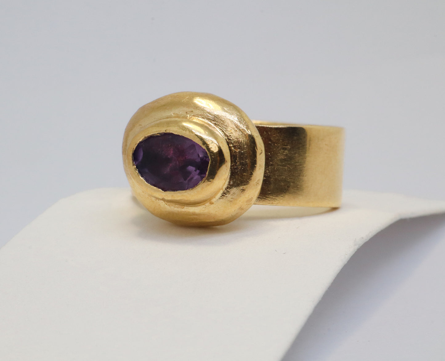 Celestial Object No. 06 – 999 24k Gold Plated Comet Ring with Amethyst