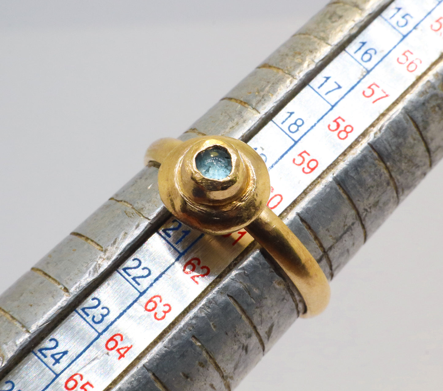 Celestial Object No. 08 – 999 24k Gold Plated Comet Ring with Aquamarine
